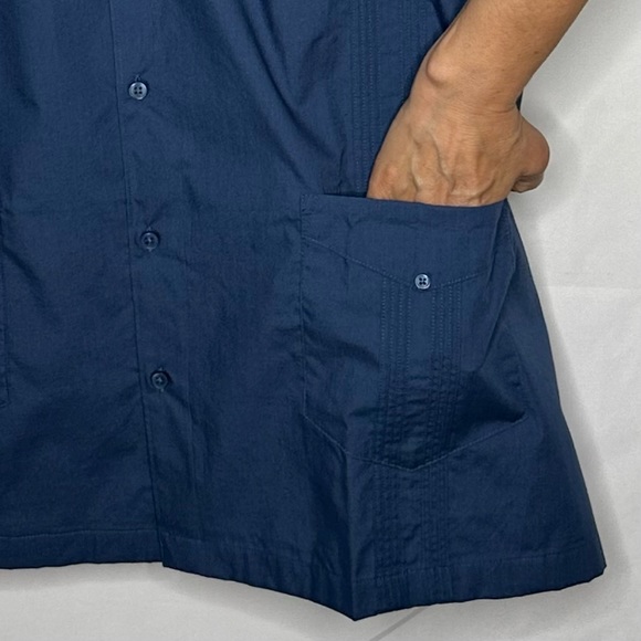 NWT Cubavera Four Pocket Guayabera Shirt Ensign Blue - Picture 9 of 16